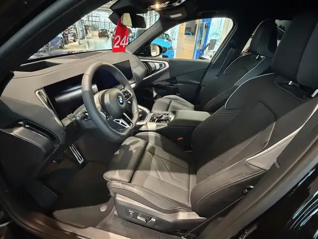 BMW X3 view 14