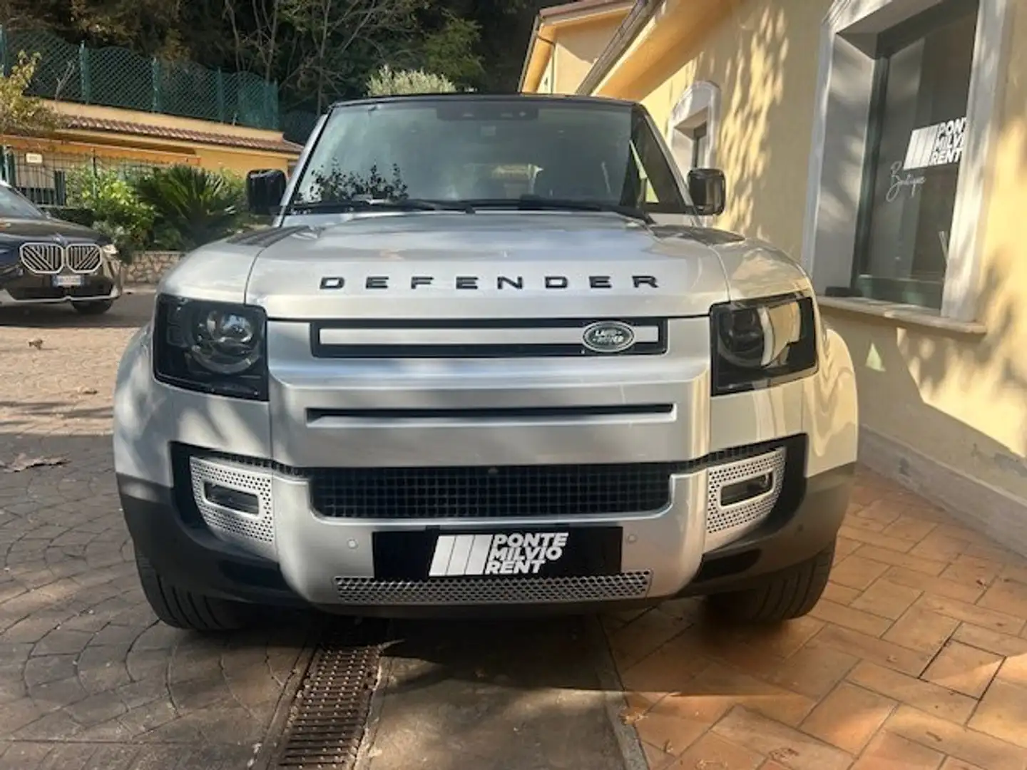 Land Rover Defender Defender  GARANZIA MADRE FINO A 2026 3.0d mhevSE Grigio - 2