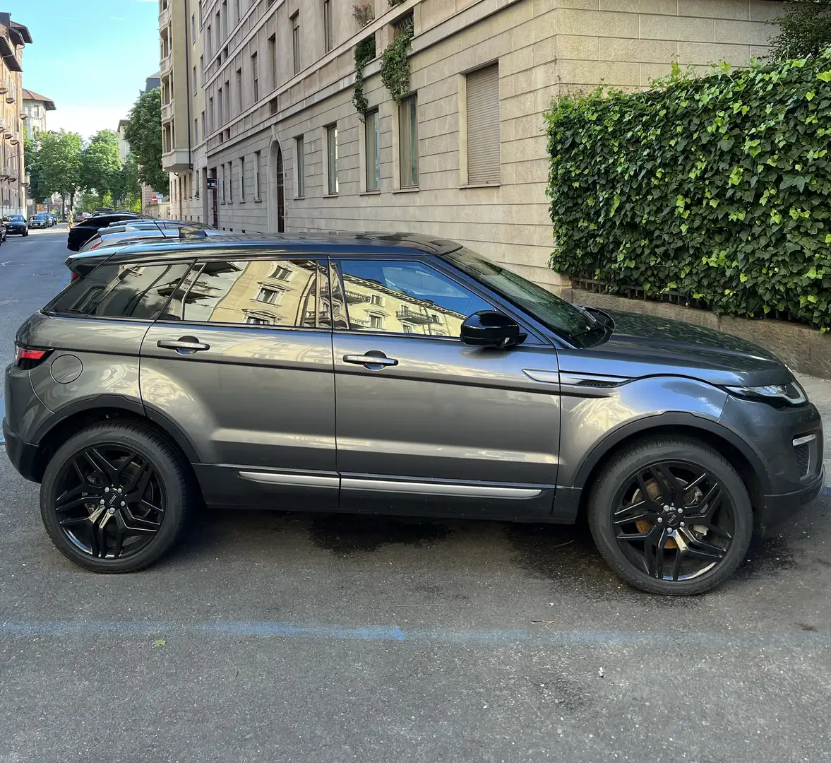Land Rover Range Rover Evoque 5p 2.0 td4 Autobiography 180cv auto my18 Gris - 2