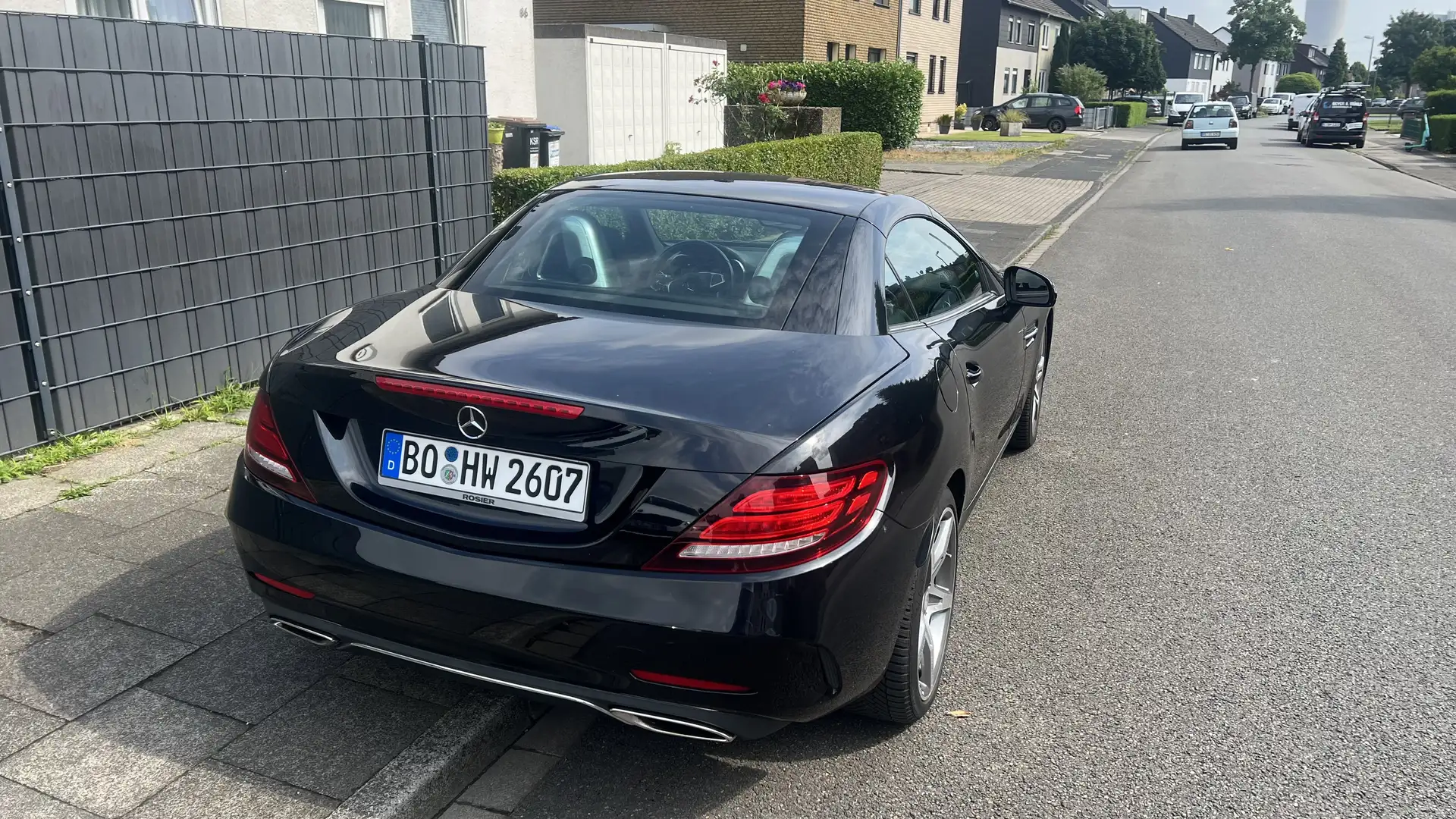 Mercedes-Benz SLC 180 AMG Line - 1
