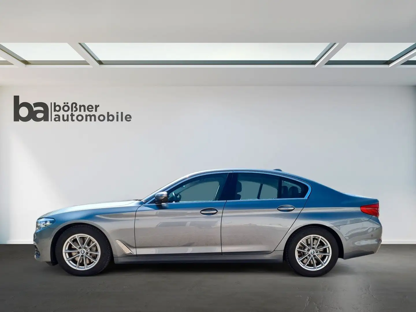 BMW 540 i xDrive Limo ACC/LED/360°Cam/M-Fahrwerk/HiFi Bleu - 2