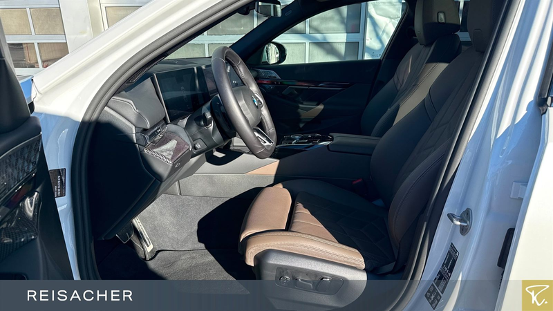 BMW 540 d xDrive Tou M Sport,Pano,AHK,DAPro.Standh — photo 4