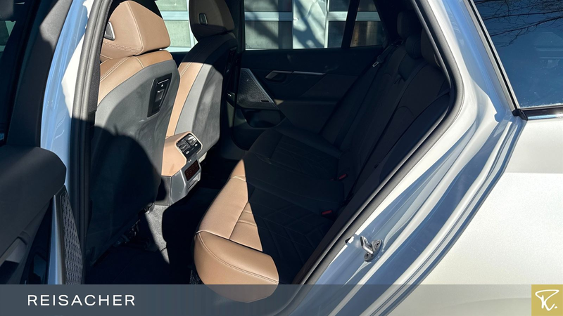 BMW 540 d xDrive Tou M Sport,Pano,AHK,DAPro.Standh — photo 8