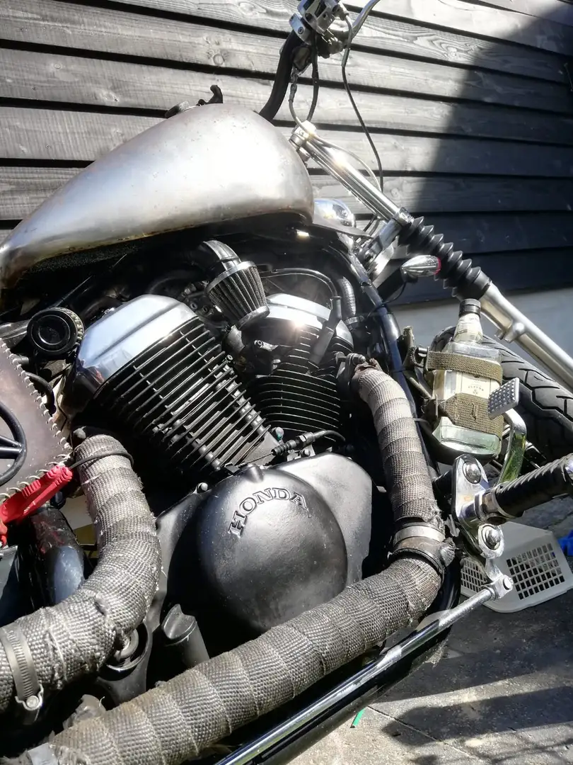 Honda VT 600 Bobber Zwart - 2