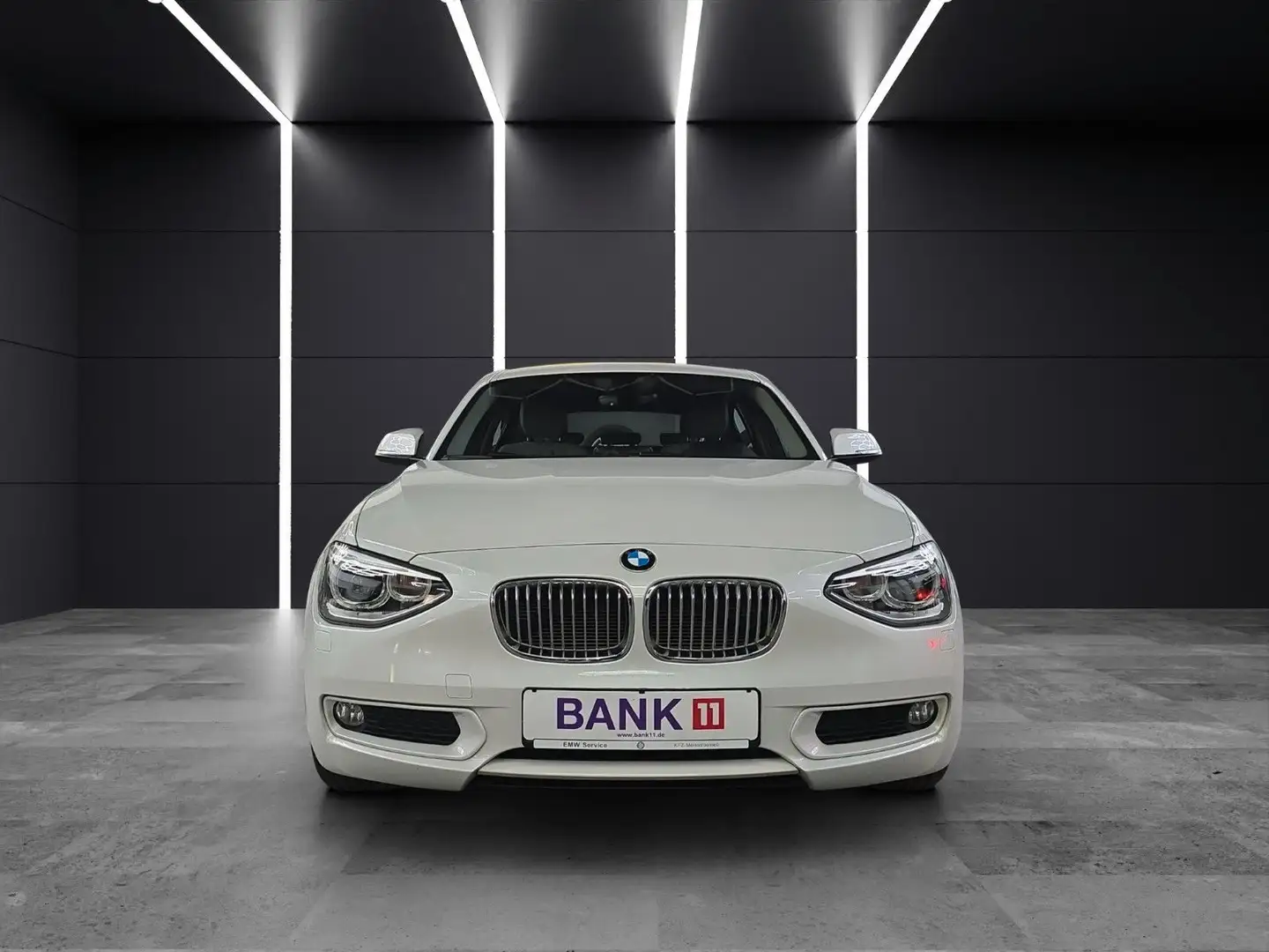 BMW 116 i F20 AHK* HiFi PDC Xenon Bianco - 2
