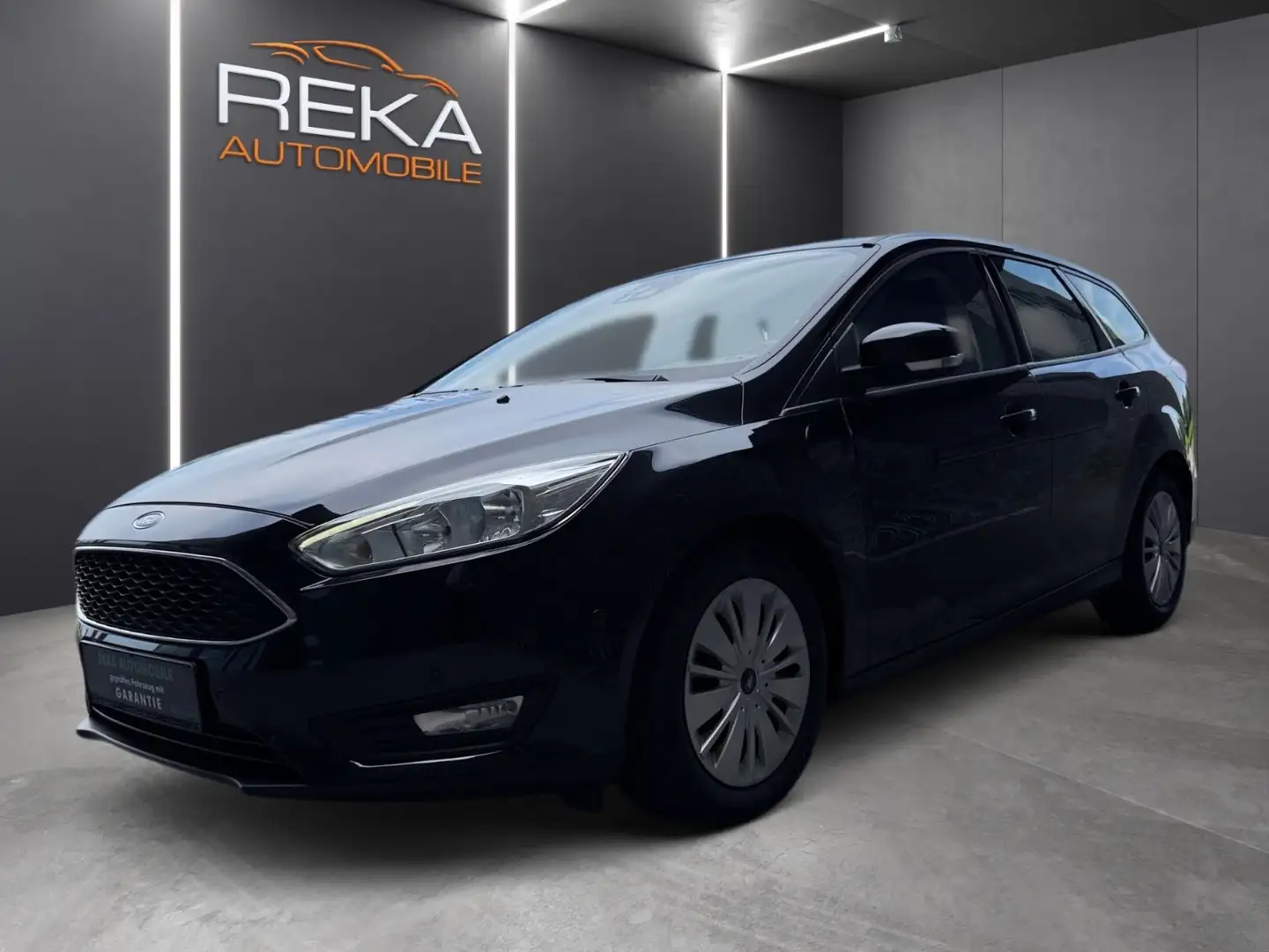 Ford Focus Turnier Business Service & HU NEU Schwarz - 2