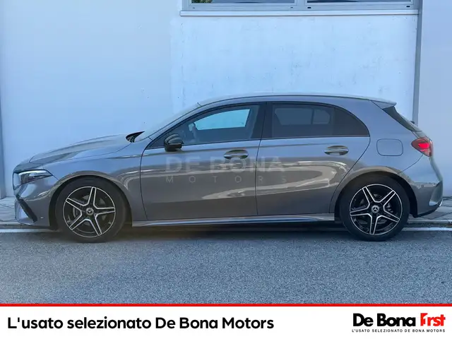 Mercedes-Benz A-Class view 3