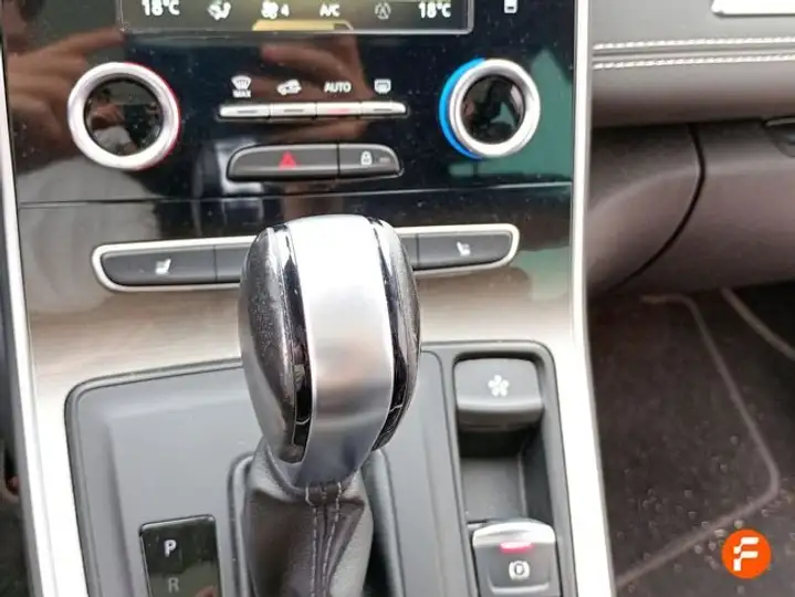 Renault Scénic 2019, foto 17