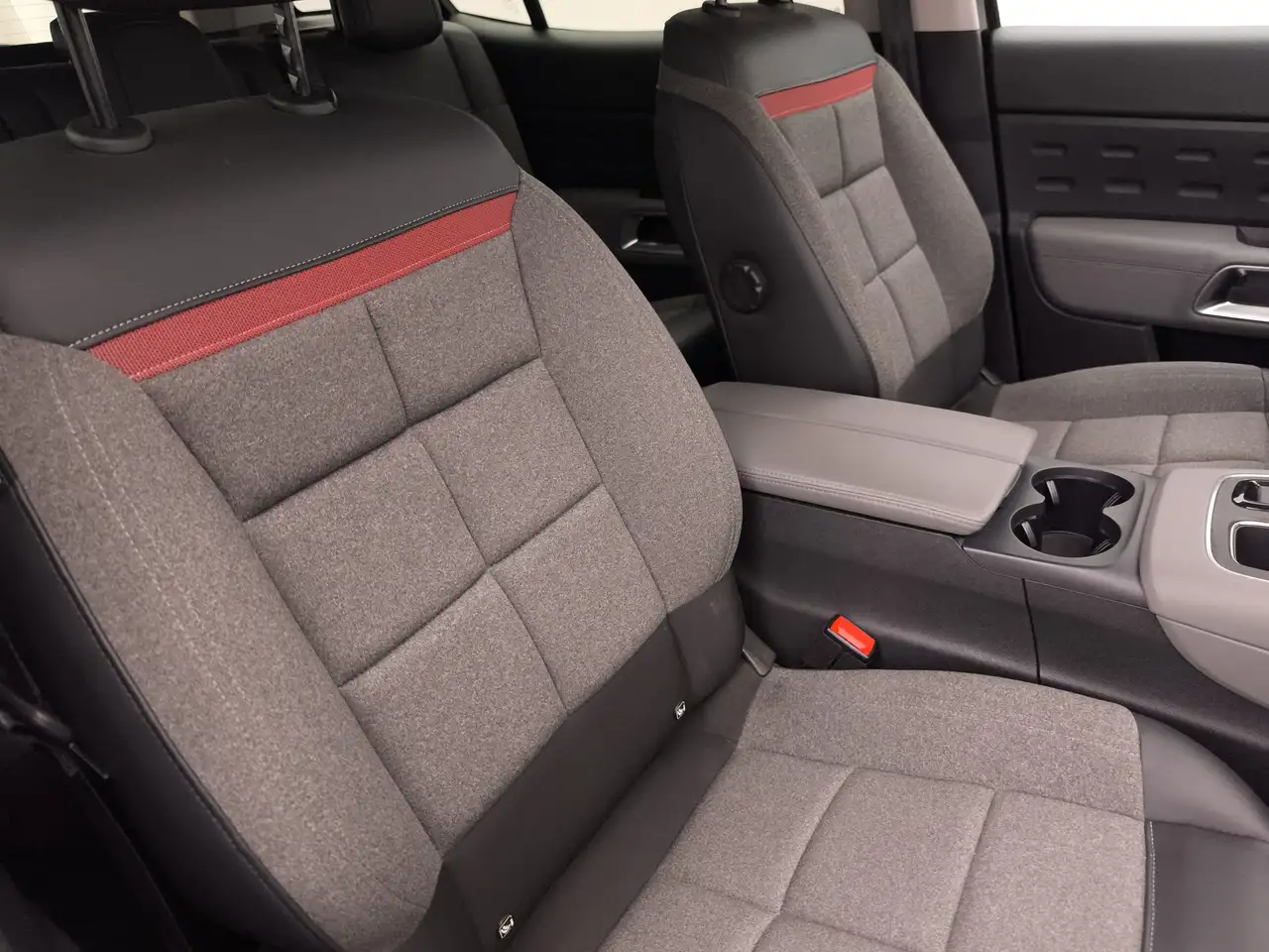 Citroen C5 Aircross Aircross 1.5 BlueHDi Feel Pack 23
