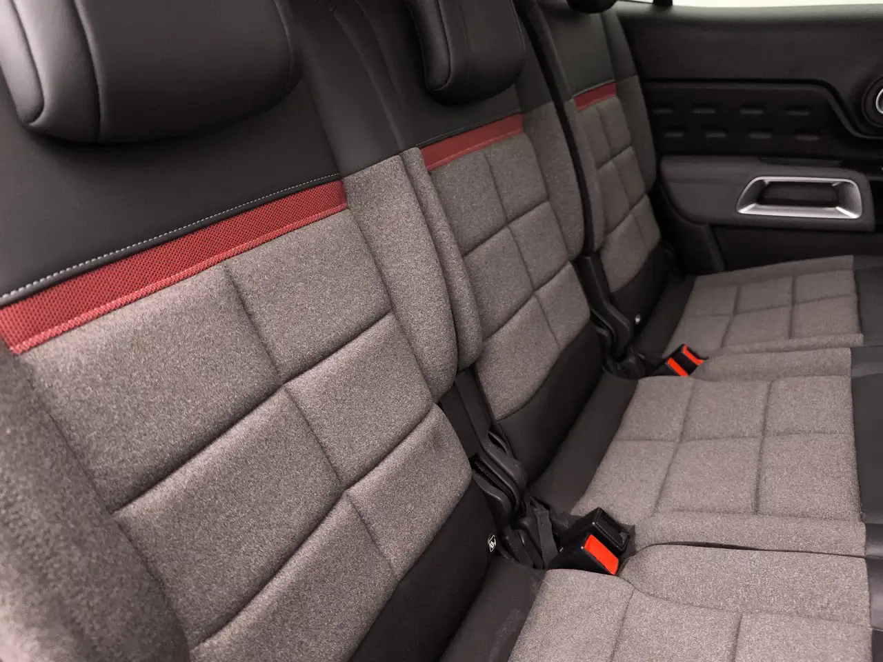 Citroen C5 Aircross Aircross 1.5 BlueHDi Feel Pack 21