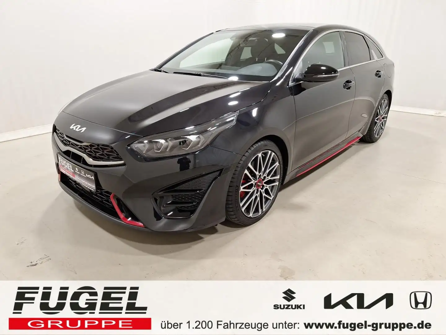 Kia ProCeed / pro_cee'd 1.6 T-GDi DCT GT LED|Navi|Pano|Sound Schwarz - 1