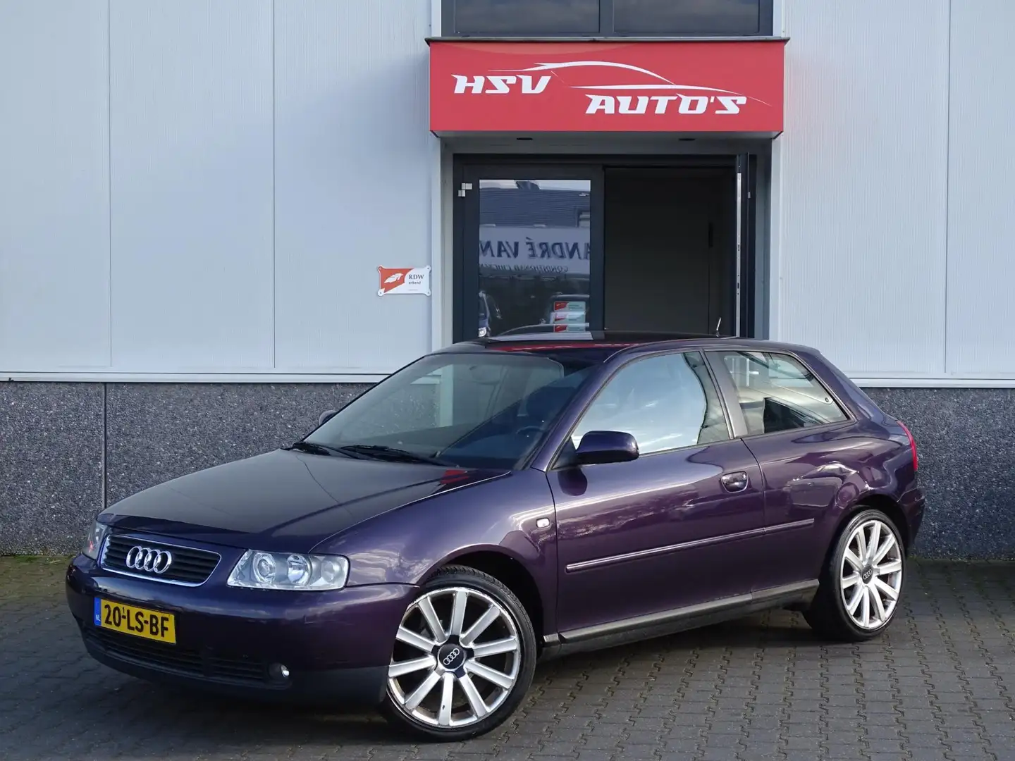 Audi A3 1.6 Attraction airco radio/CD org NL 2003 Violet - 1