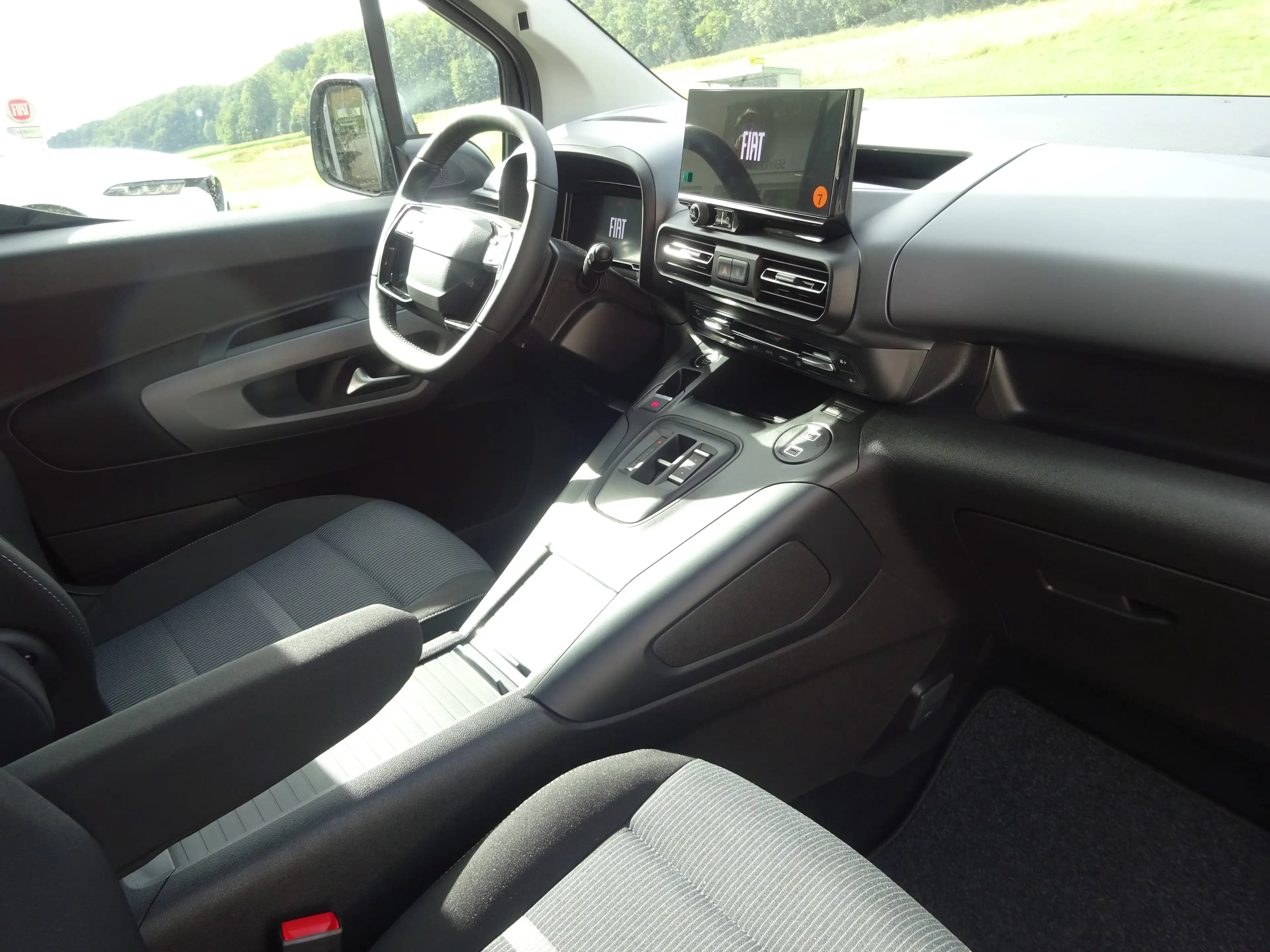 Fiat Doblo Qubo L Diesel 130 S — photo 14