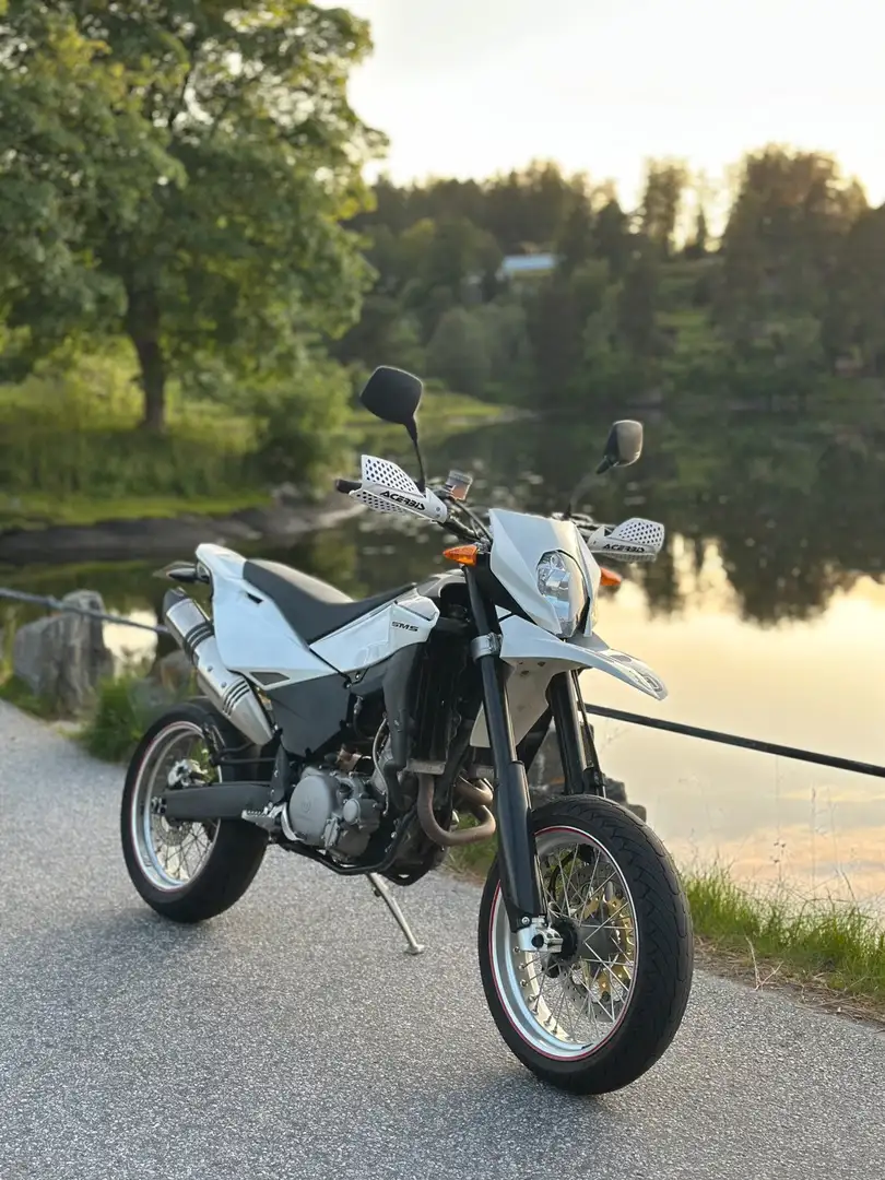 Husqvarna SM 630 Blanc - 2