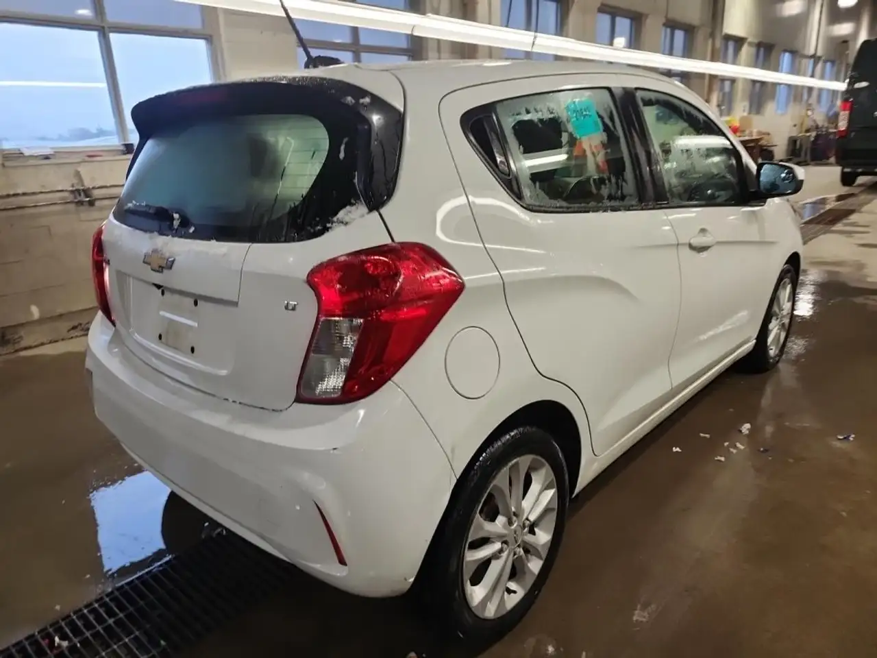 Chevrolet Spark снимка Chevrolet Spark