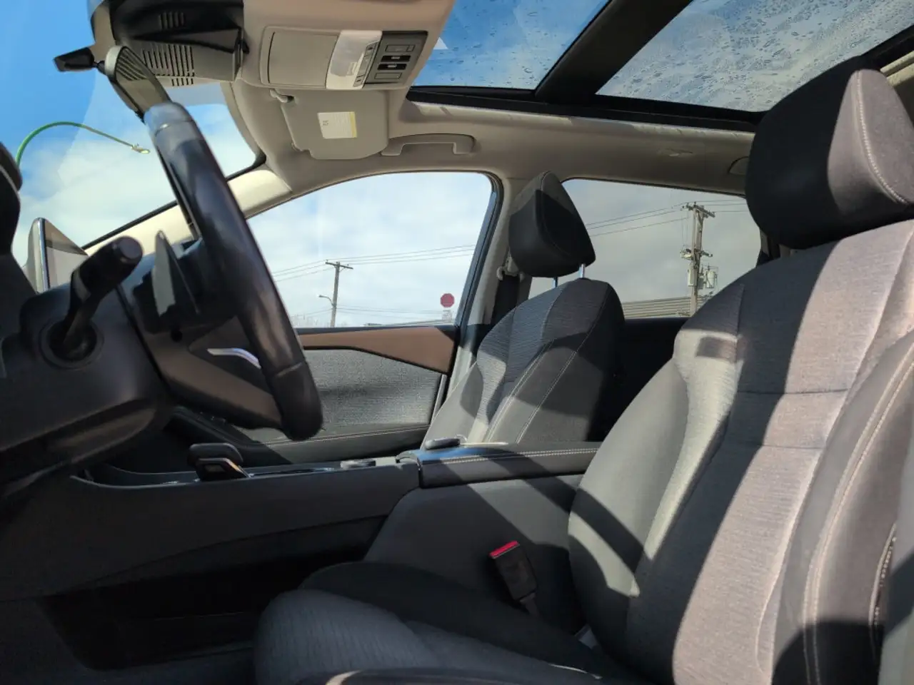 Nissan Rogue fotografie Nissan Rogue