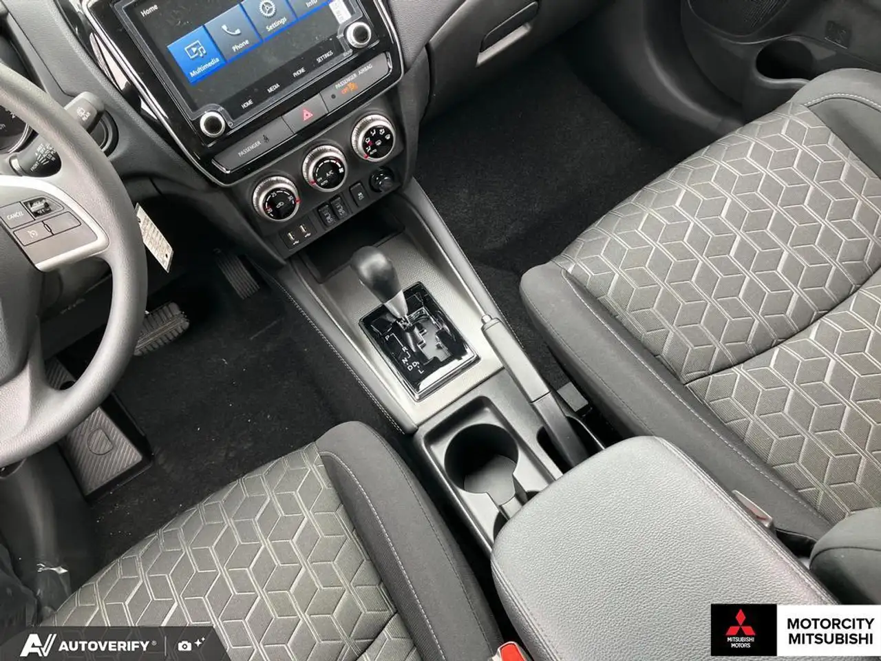 Mitsubishi RVR снимка Mitsubishi RVR