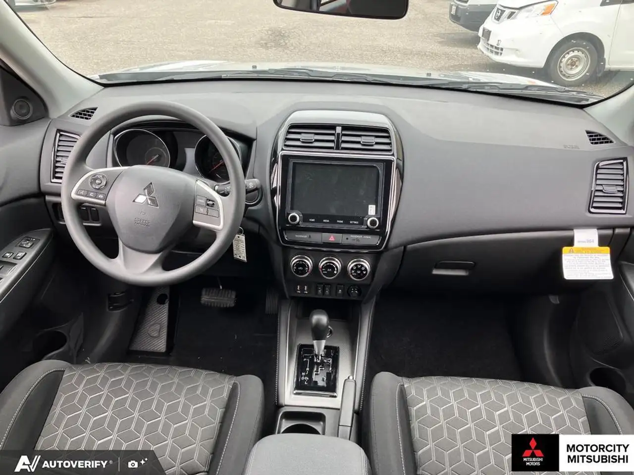 Mitsubishi RVR снимка Mitsubishi RVR