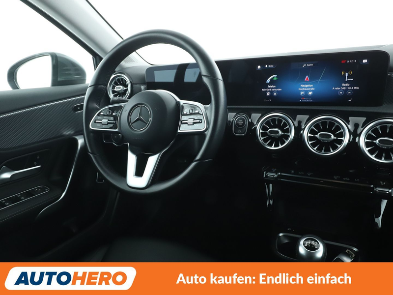 Mercedes-Benz A 200 A 200 Progressive *NAV*LED*TEMP*CAM*PDC*SHZ*ALU* — photo 13