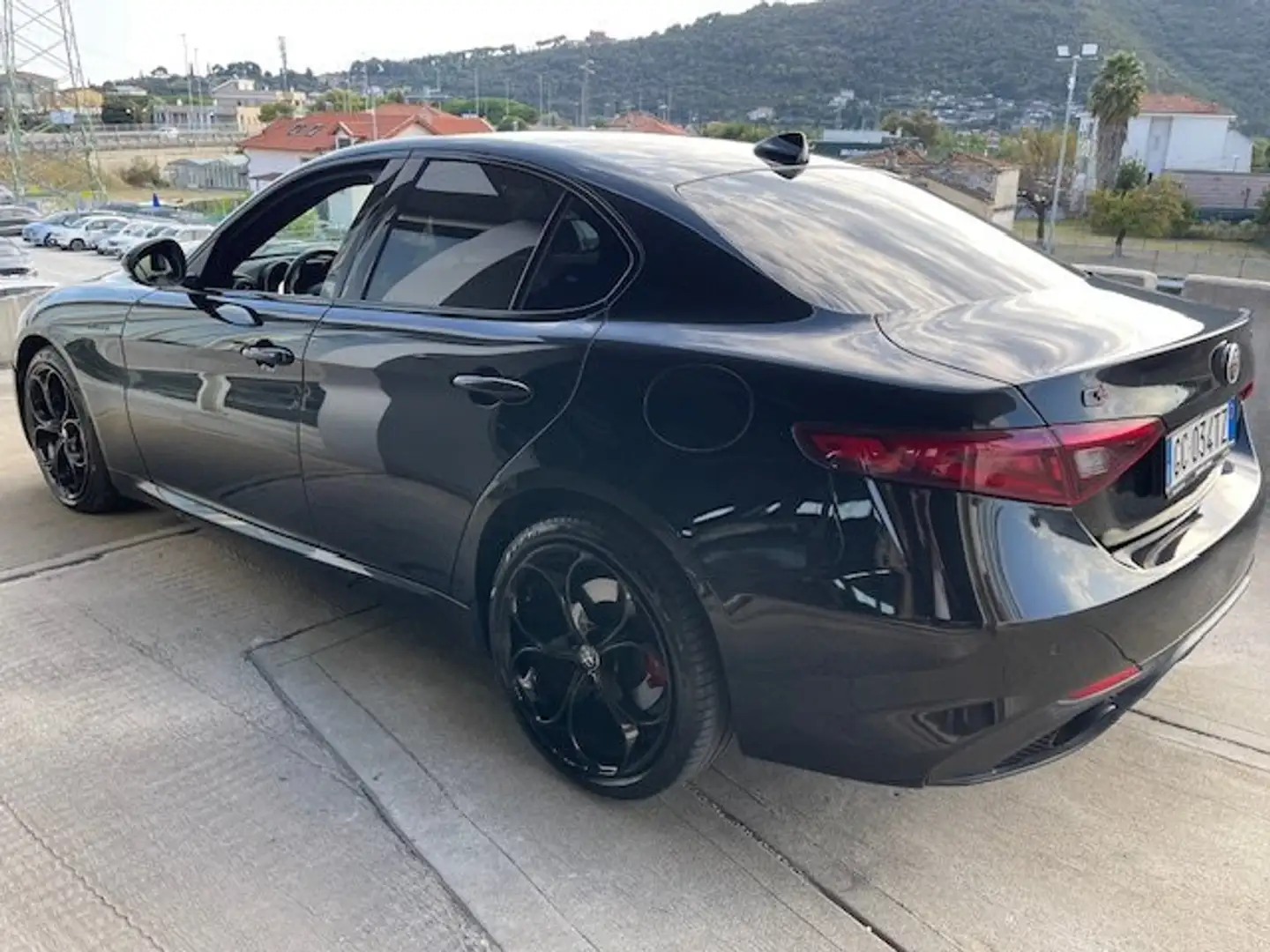 Alfa Romeo Giulia Giulia 2.2 t Veloce Q4 210cv awd auto my19 Nero - 2
