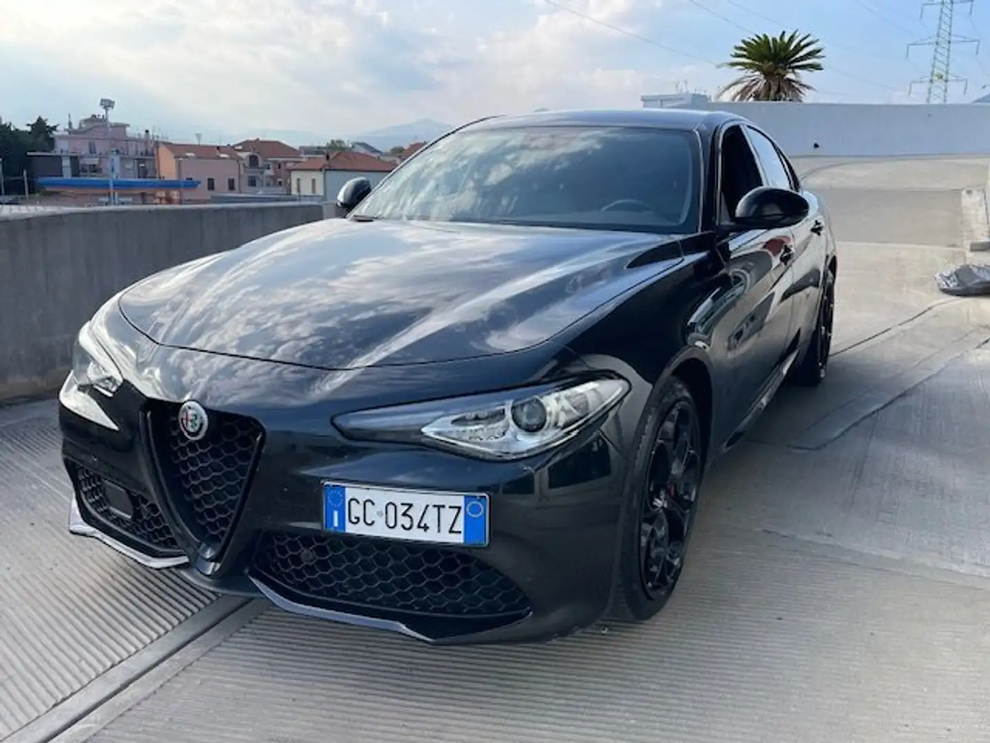 Alfa Romeo Giulia Giulia 2.2 t Veloce Q4 210cv awd auto my19 Nero - 1