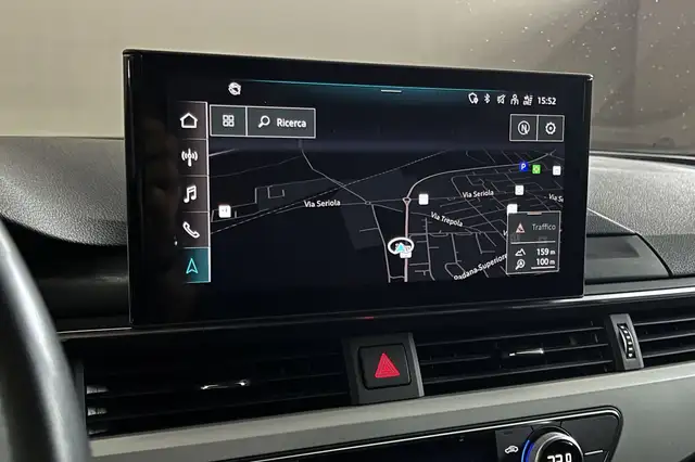 Audi A4 view 26