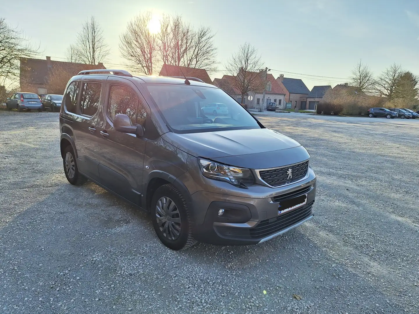 Peugeot Rifter Rifter 1.2 PureTech Standard Allure S Gris - 1