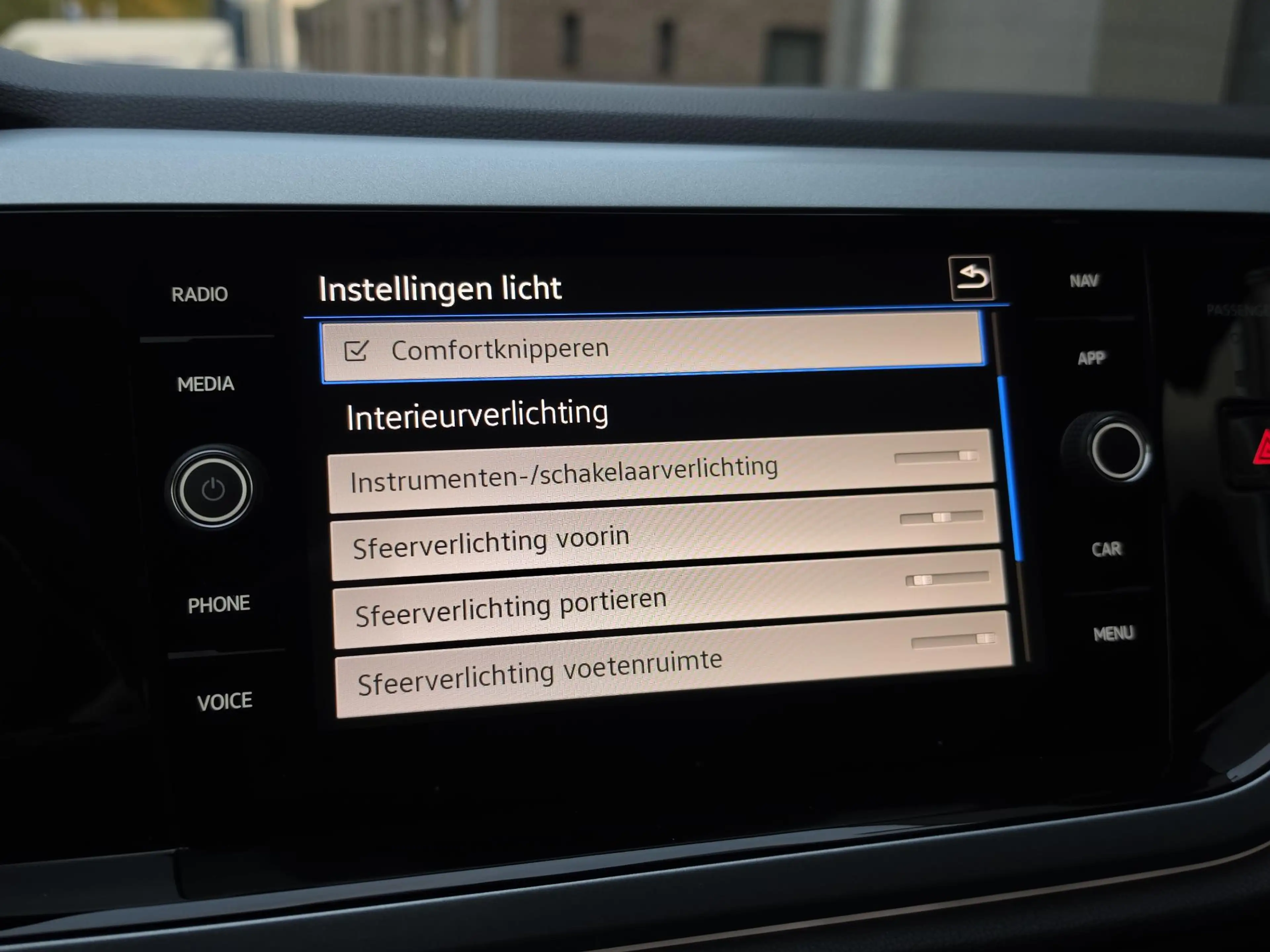 Volkswagen Polo 1.0 TSI Life Edition — photo 20