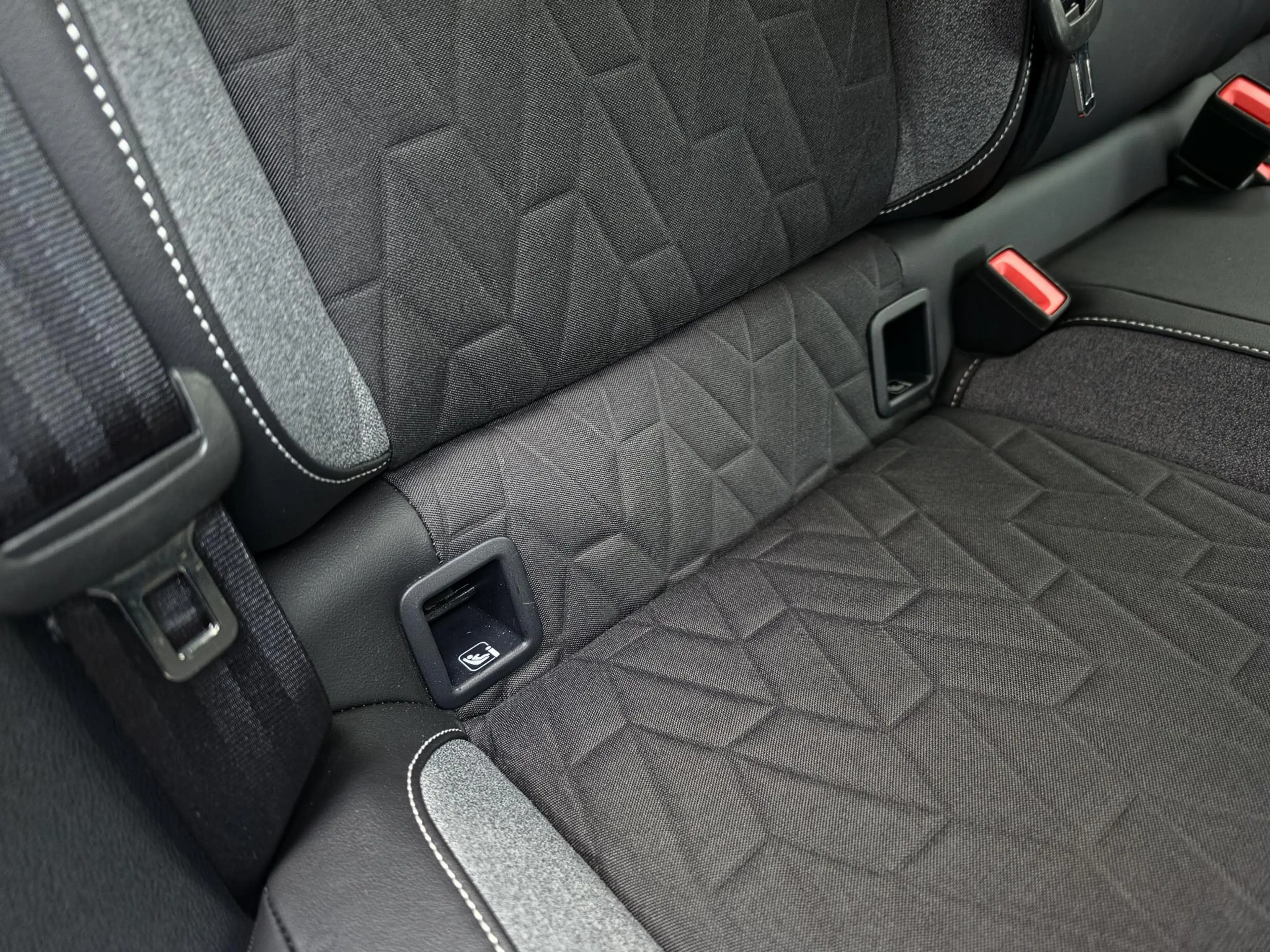 Volkswagen Polo 1.0 TSI Life Edition — photo 31