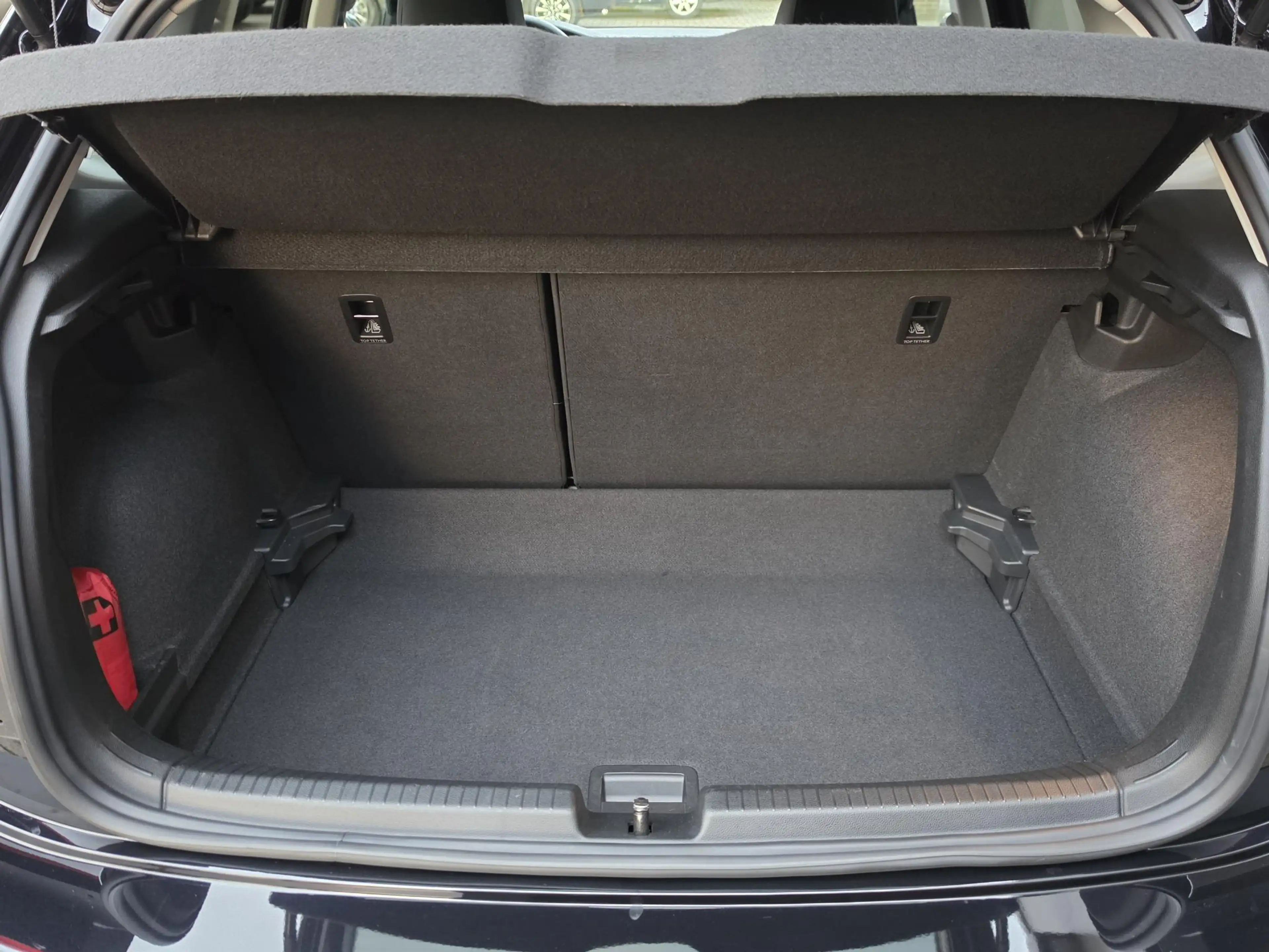 Volkswagen Polo 1.0 TSI Life Edition — photo 34