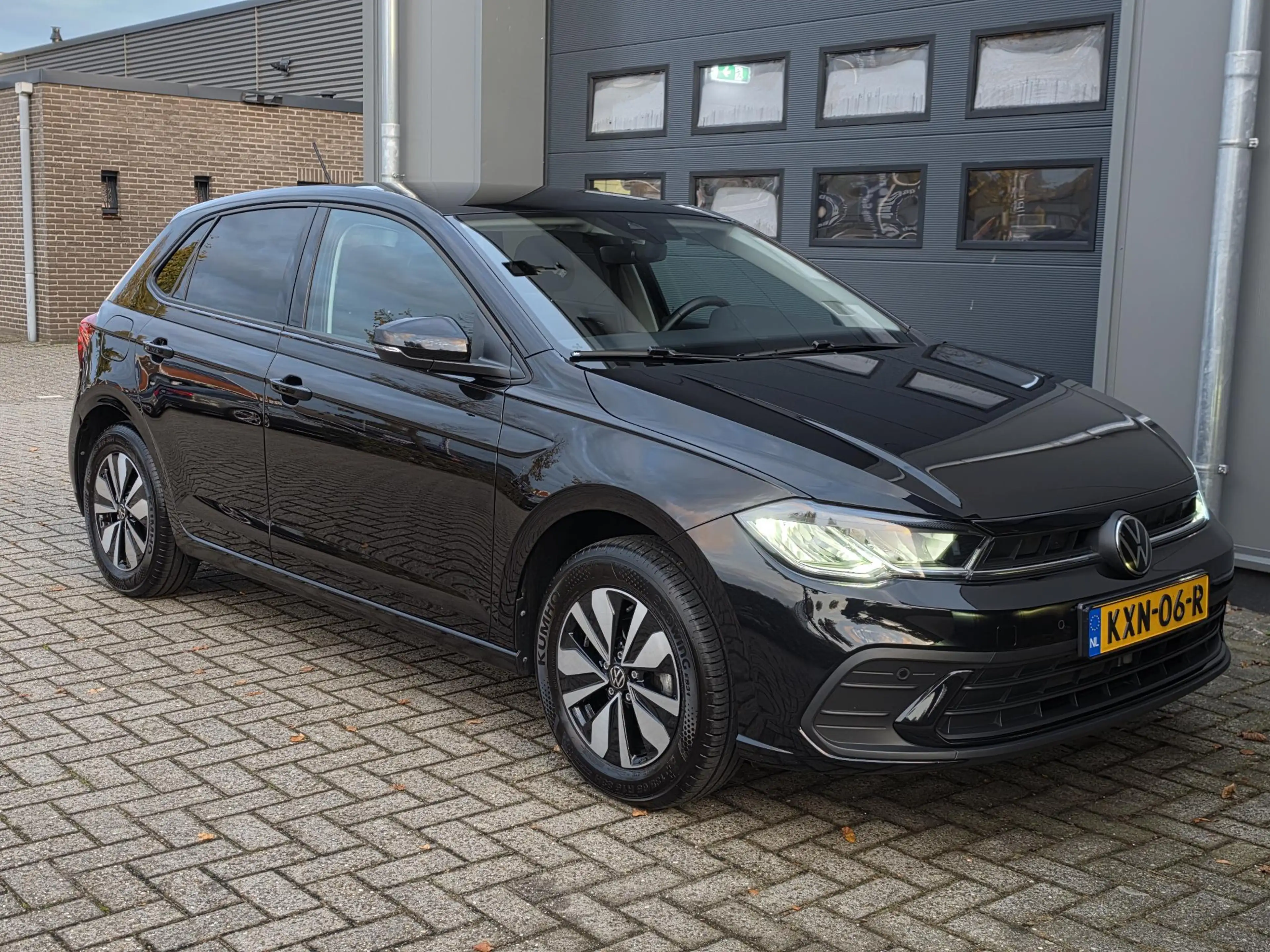 Volkswagen Polo 1.0 TSI Life Edition — photo 12