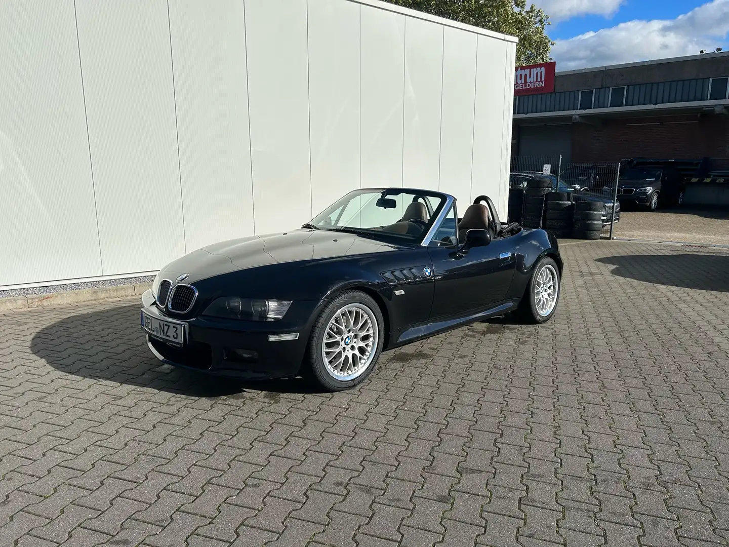 BMW Z3 roadster 2.8 - Handschalter - Scheckheft Negro - 1