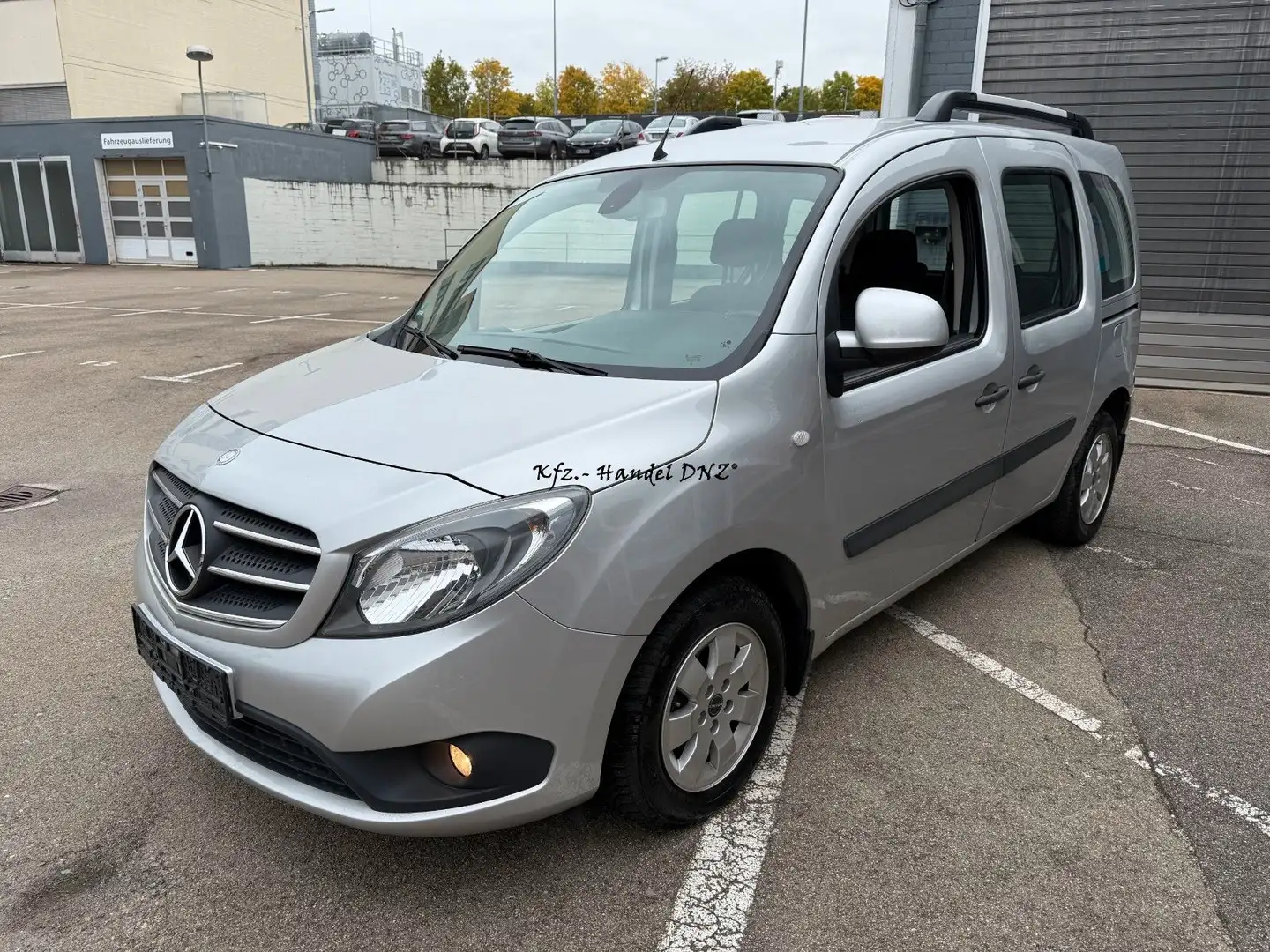 Mercedes-Benz Citan 111 CDI lang *KLIMA*5-SITZER*2xSCHIEBETÜRE Silber - 1
