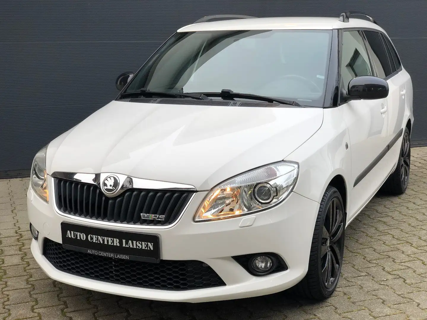 Skoda Fabia Combi RS DSG Klima Tempomat Sitzheiz. PDC Weiß - 1