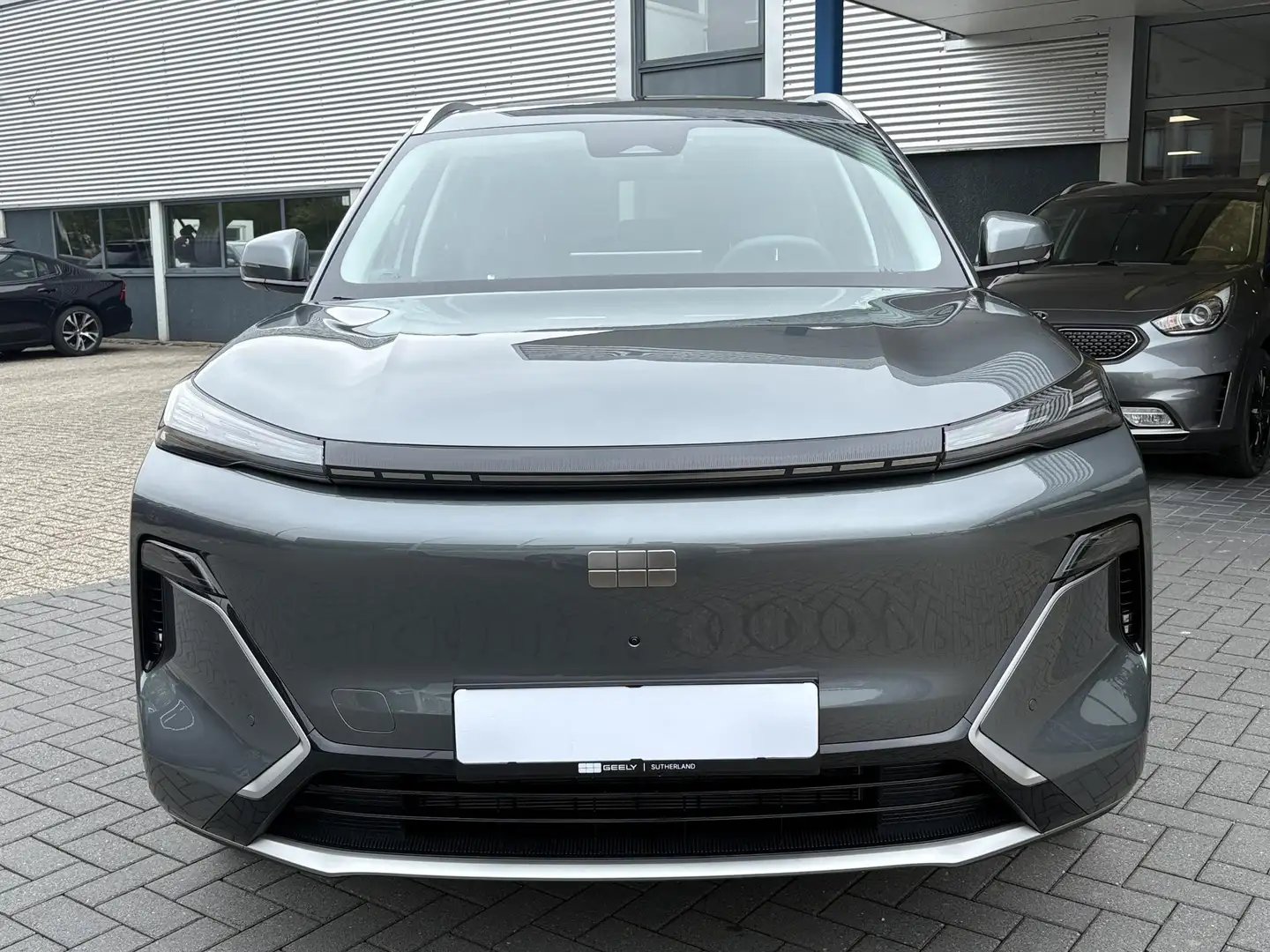 Geely Starray EM-i 1.5 Max+ | Panorama | Stoelen voor & achter verwar Grau - 2