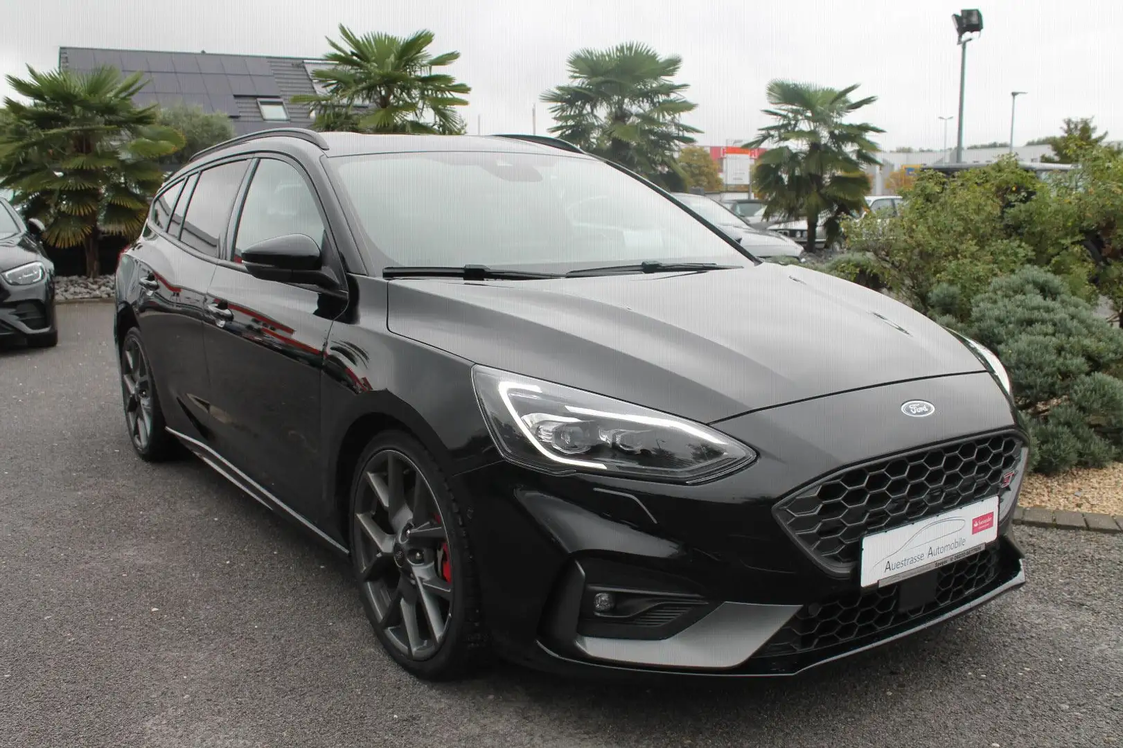 Ford Focus ST Kombi, Head-Up, Navi, LED, ACC, Kamera Schwarz - 1