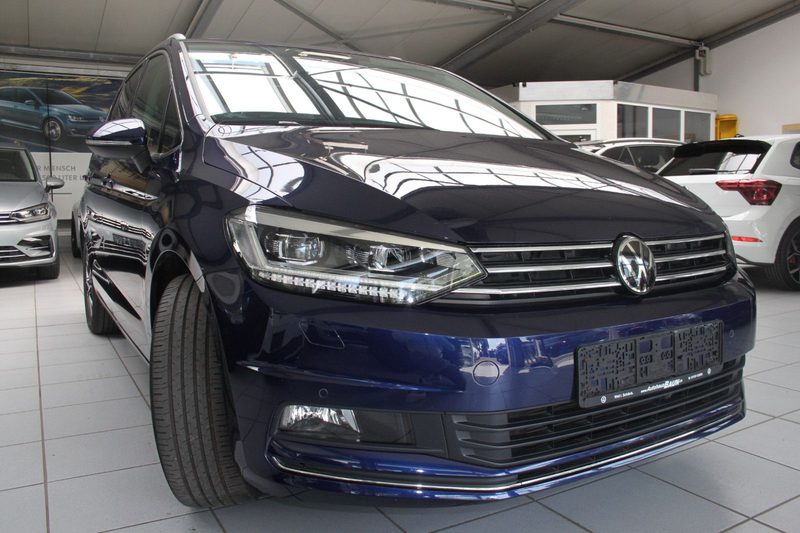 Volkswagen Touran HIGHL/DSG/7SITZ/LED/ALU17"/PANO/ASSIST+/S — photo 17