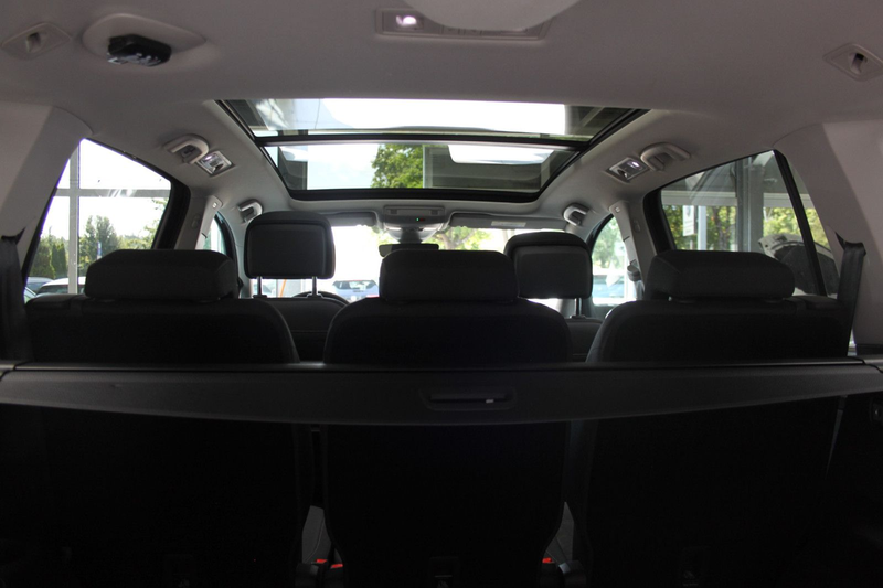 Volkswagen Touran HIGHL/DSG/7SITZ/LED/ALU17"/PANO/ASSIST+/S — photo 10