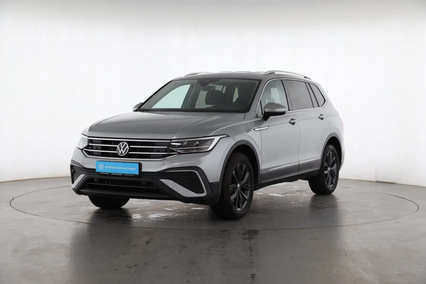 Volkswagen Tiguan Allspace 2.0 TSI DSG 4MOTION MOVE | AHK | Silber - 2