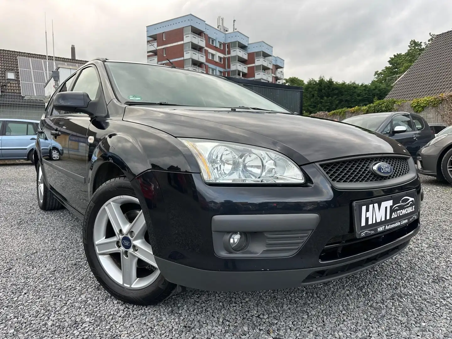 Ford Focus Kombi 1.6l *TÜV/ASU NEU* 2.Hand Schwarz - 1