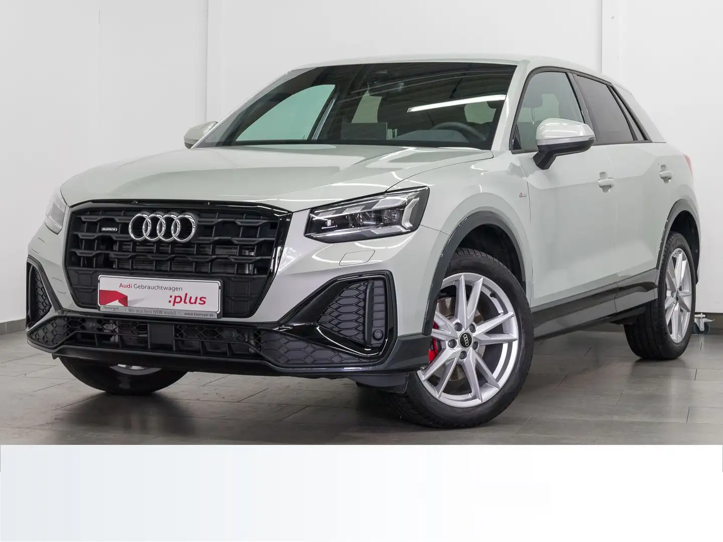 Audi Q2 40 TFSI Q 2x S LINE LM18 RAUTENSTEPPUNG AHK S Silber - 2