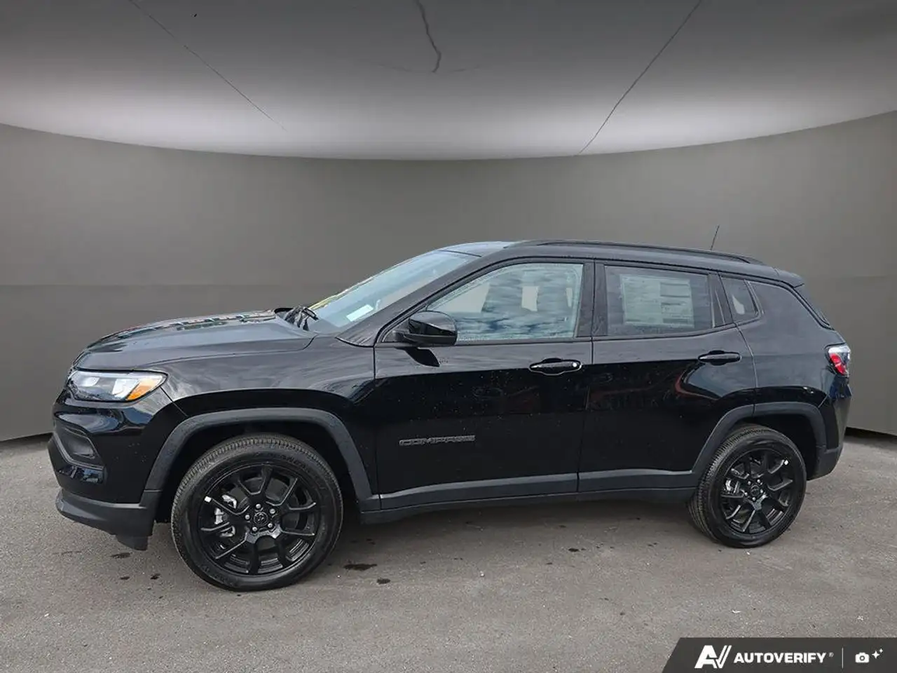 Jeep Compass снимка Jeep Compass