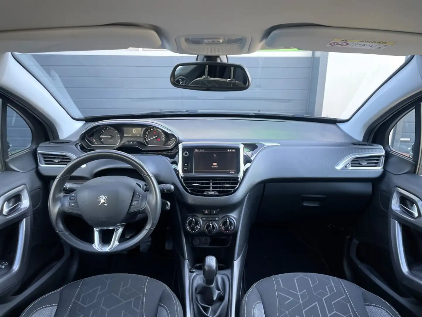 Peugeot 2008 1.2 PURETECH ALLURE / Nieuwe distributie riem / PD Noir - 2