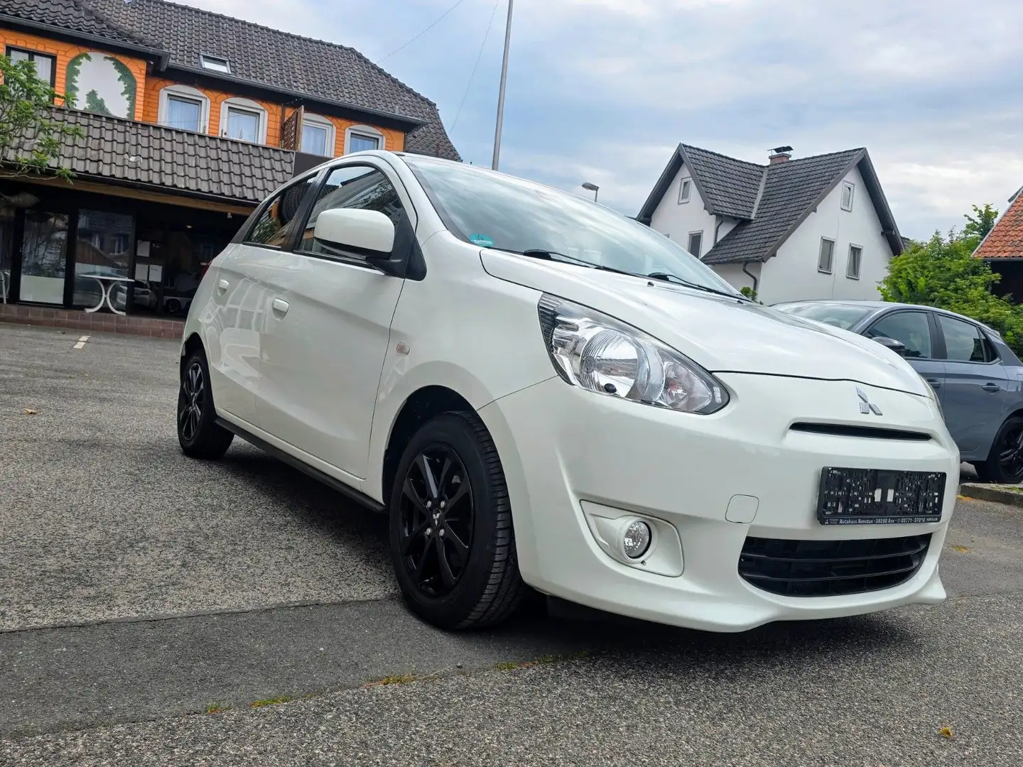 Mitsubishi Space Star Diamant Edition+ *Start-Stop* Wit - 2