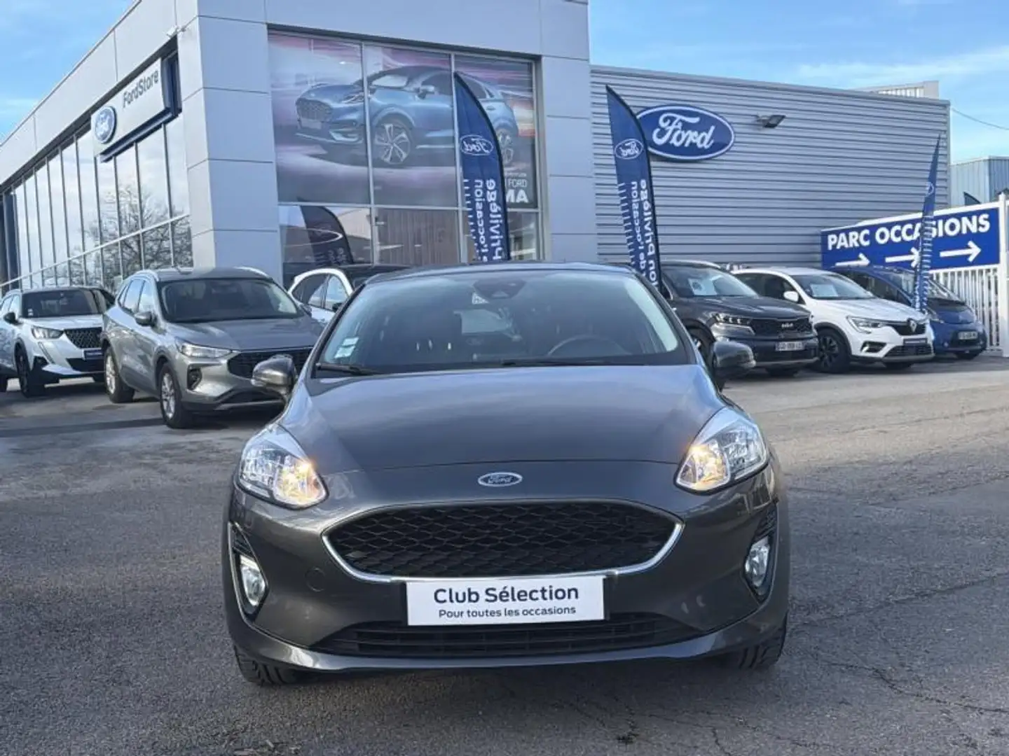 Ford Fiesta 1.1 75ch Connect Business 5p Gris - 2