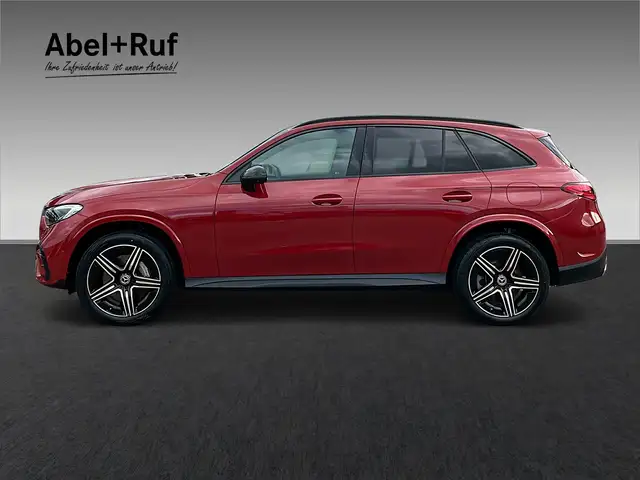 Mercedes-Benz GLC view 5