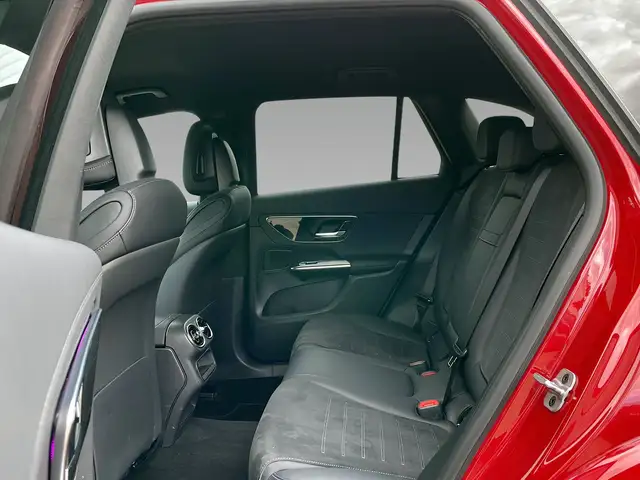 Mercedes-Benz GLC view 10
