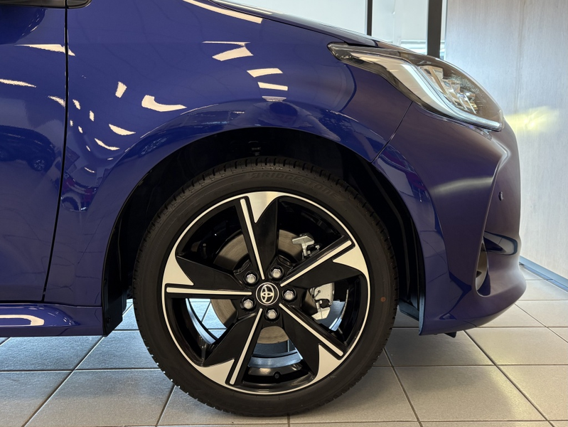 Toyota Yaris 1.5 Hybrid 130 Executive | Demo | — photo 10