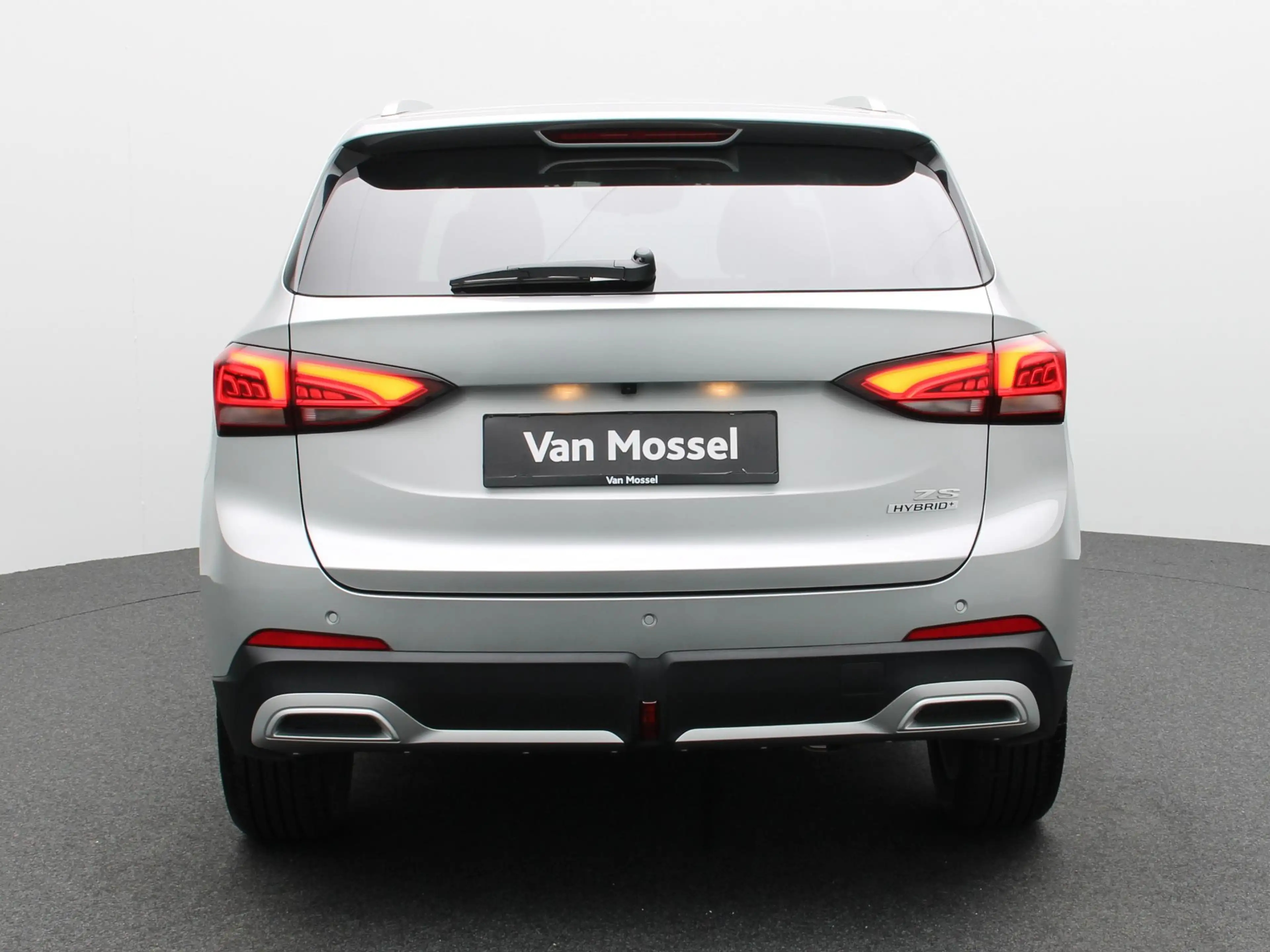 MG ZS Hybrid+ Luxury — photo 6