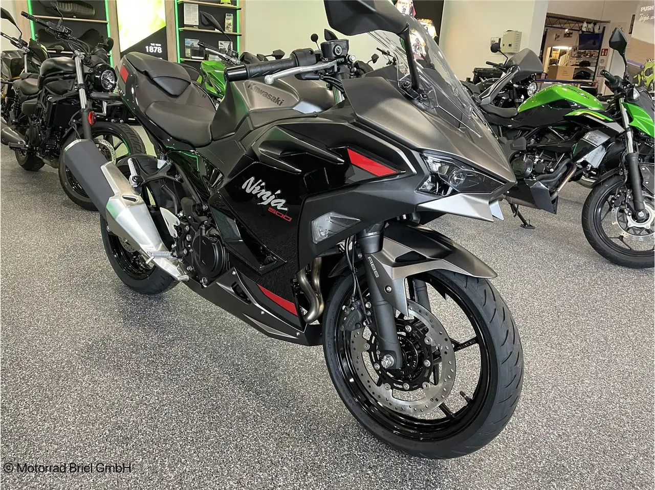 Kawasaki Ninja 500 SE
